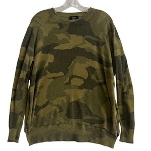 VICI Camo Print Sweater Medium Olive Green Zip Hem Soft Wool Blend Fall Top‎